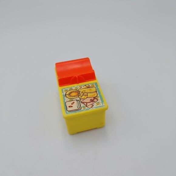 1972 Fisher Price Little People Life Baby Diaper Changing Table Yellow Red 70s - Picture 3 of 5
